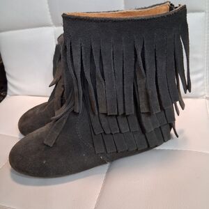Monkey Feet Girls Grey Fringe Suede Ankle Boots Kids Comfy Shoes Sz 5-6yr